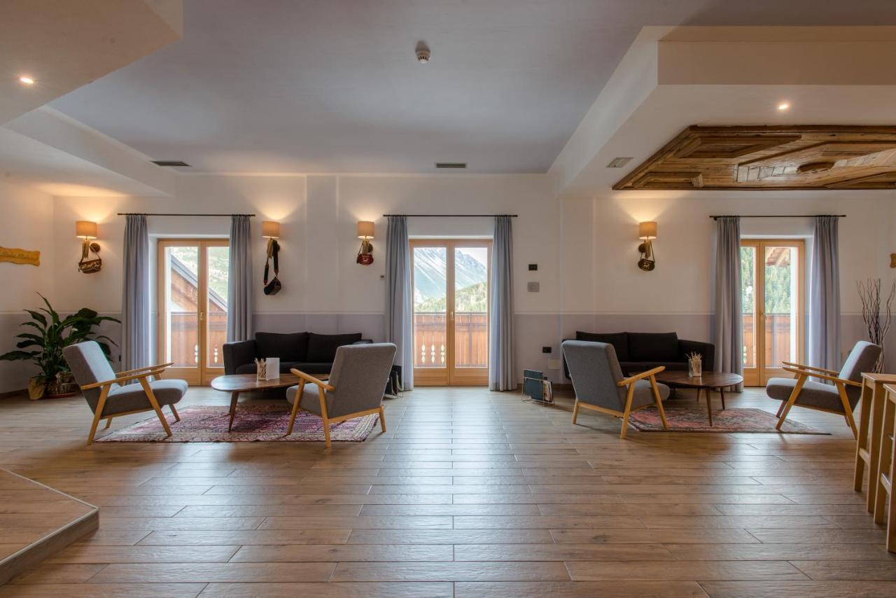 Hotel San Carlo, Tra Bormio E Livigno Isolaccia Extérieur photo