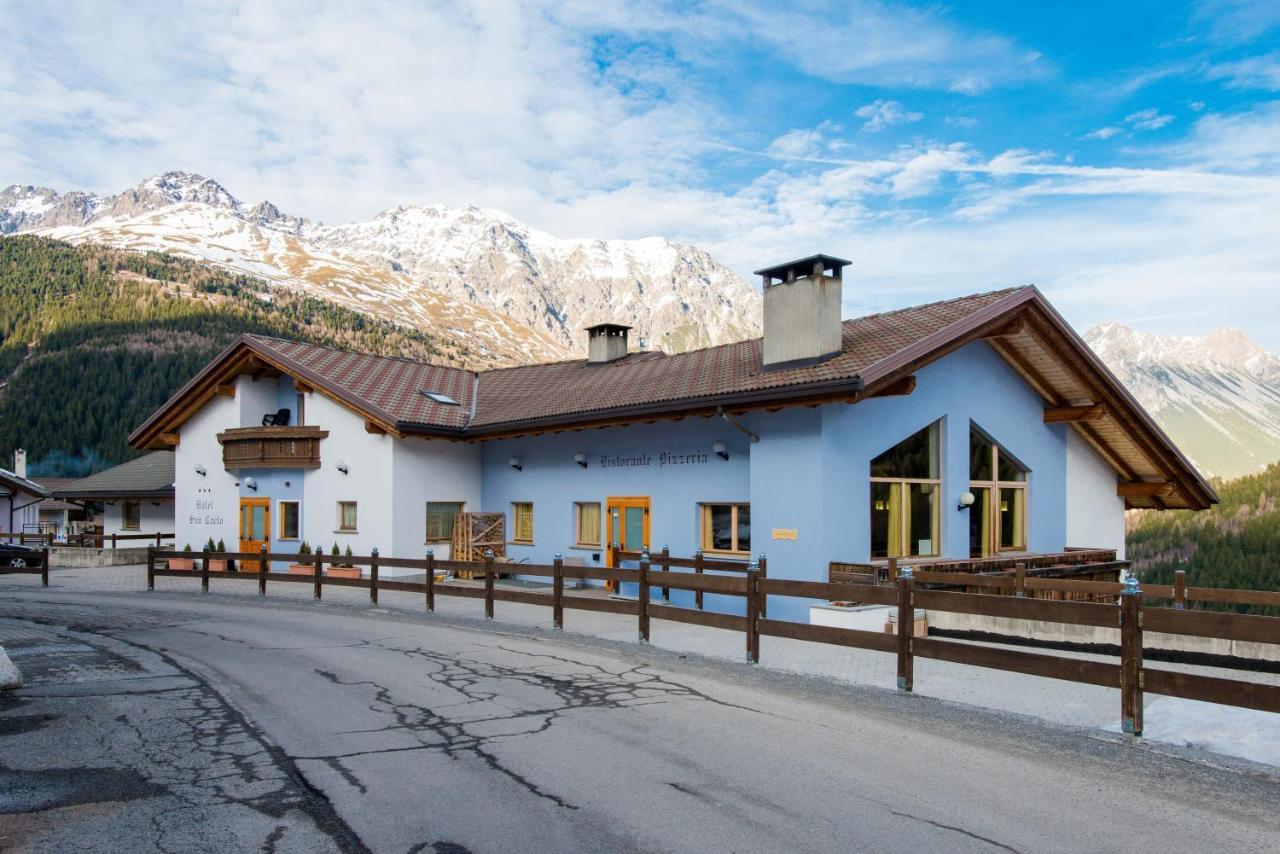 Hotel San Carlo, Tra Bormio E Livigno Isolaccia Extérieur photo
