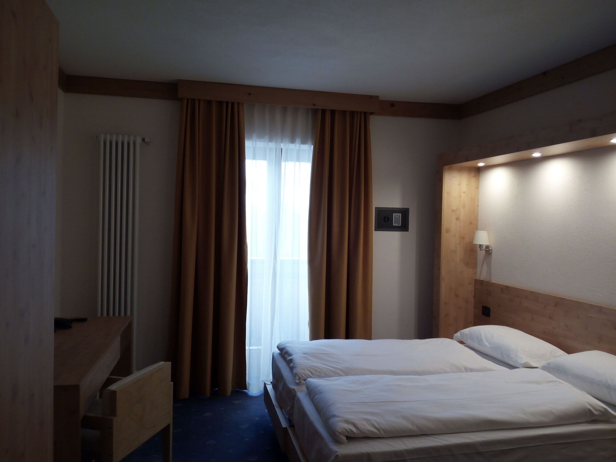 Hotel San Carlo, Tra Bormio E Livigno Isolaccia Extérieur photo